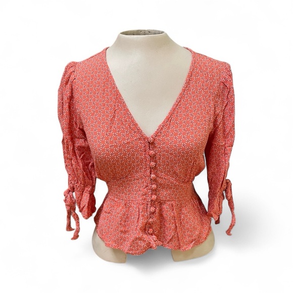 NWOT Abercrombie & Fitch Coral Peplum Cottagecore Floral Fairy Blouse Size Small - Picture 11 of 11